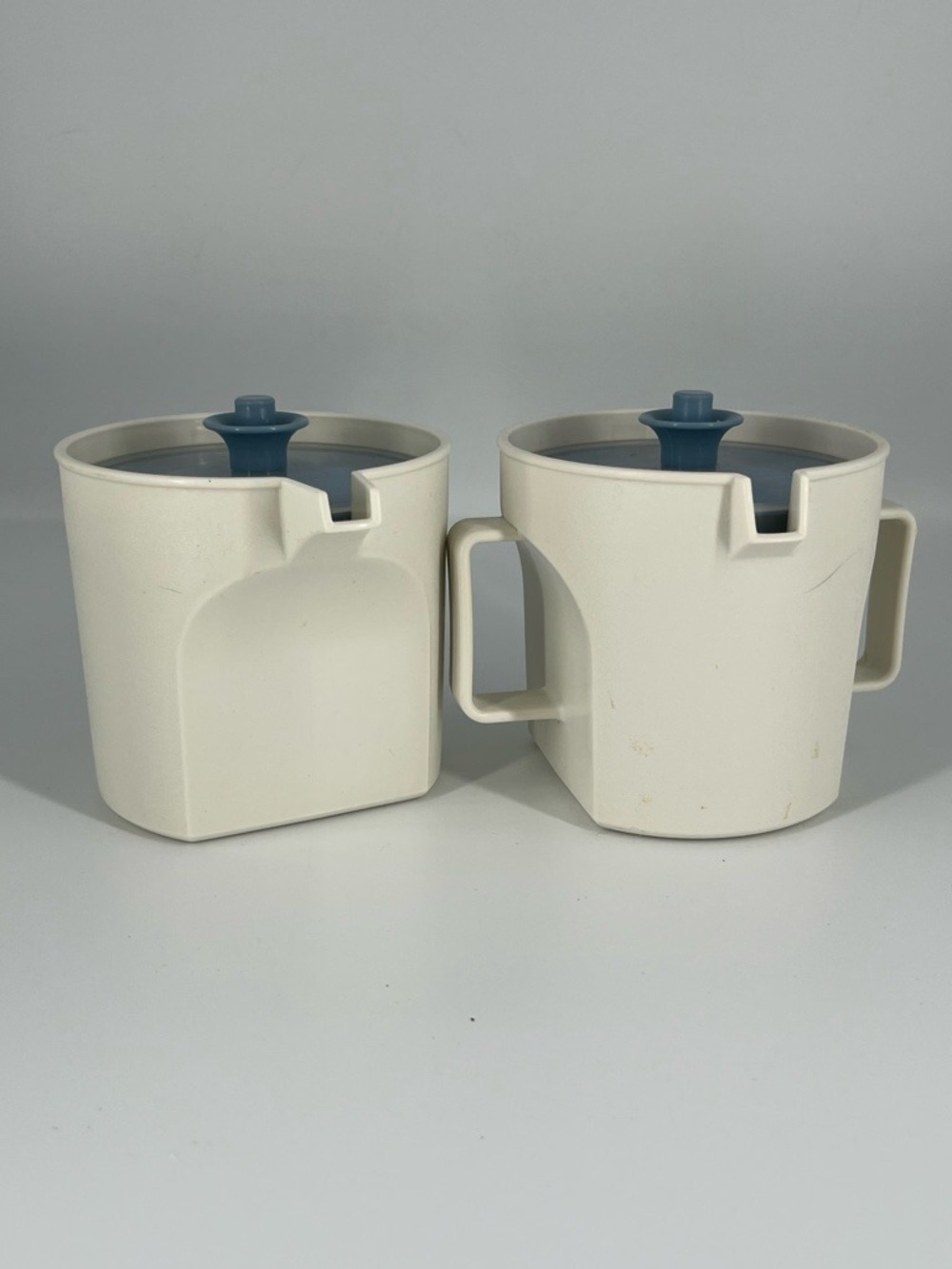 Vintage Tupperware Sugar & Cream Plastic Mugs with Blue Lids - Pair